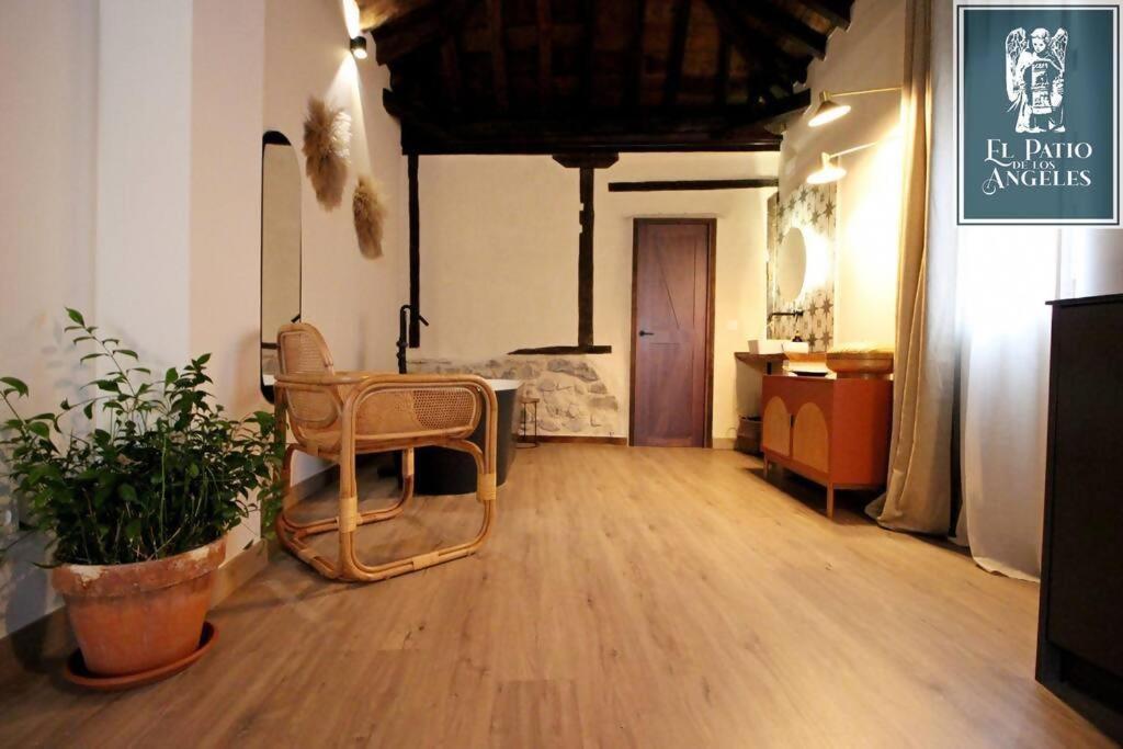 Patio De Los Angeles 톨레도 외부 사진
